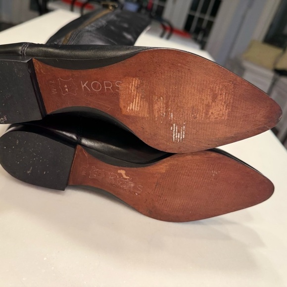 Michael Kors Black Leather Riding Style Boots EUC Worn Once Size 7.5 - Picture 11 of 16